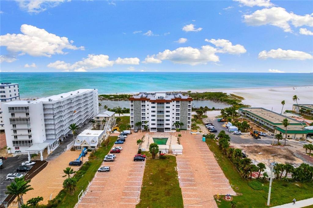 6900 Estero BLVD Unit: 306