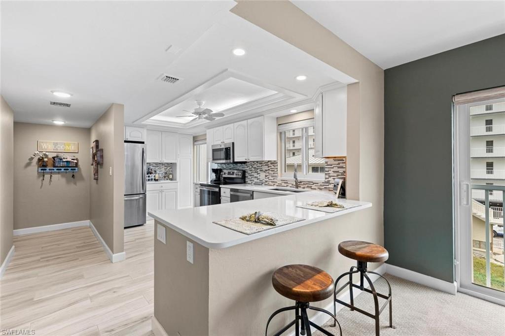 6900 Estero BLVD Unit: 306