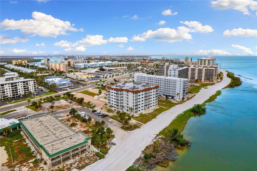 6900 Estero BLVD Unit: 306
