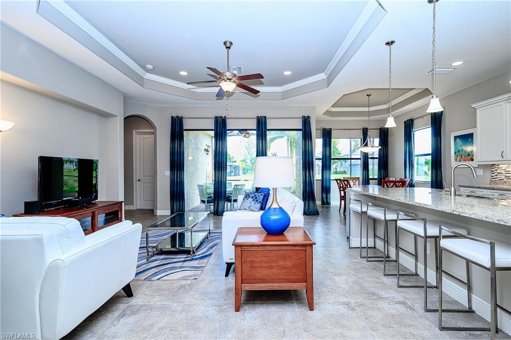 1575 Serrano CIR