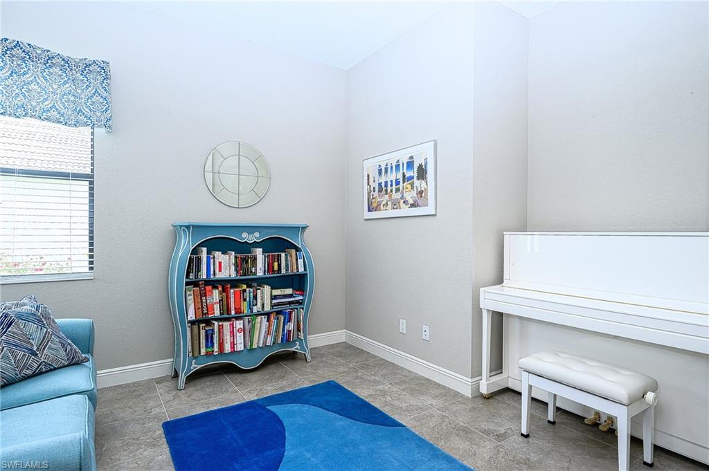 1575 Serrano CIR