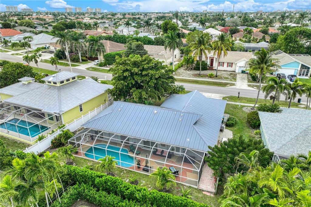 1325 Bayport AVE