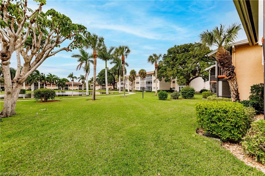195 Cypress WAY E Unit: 1