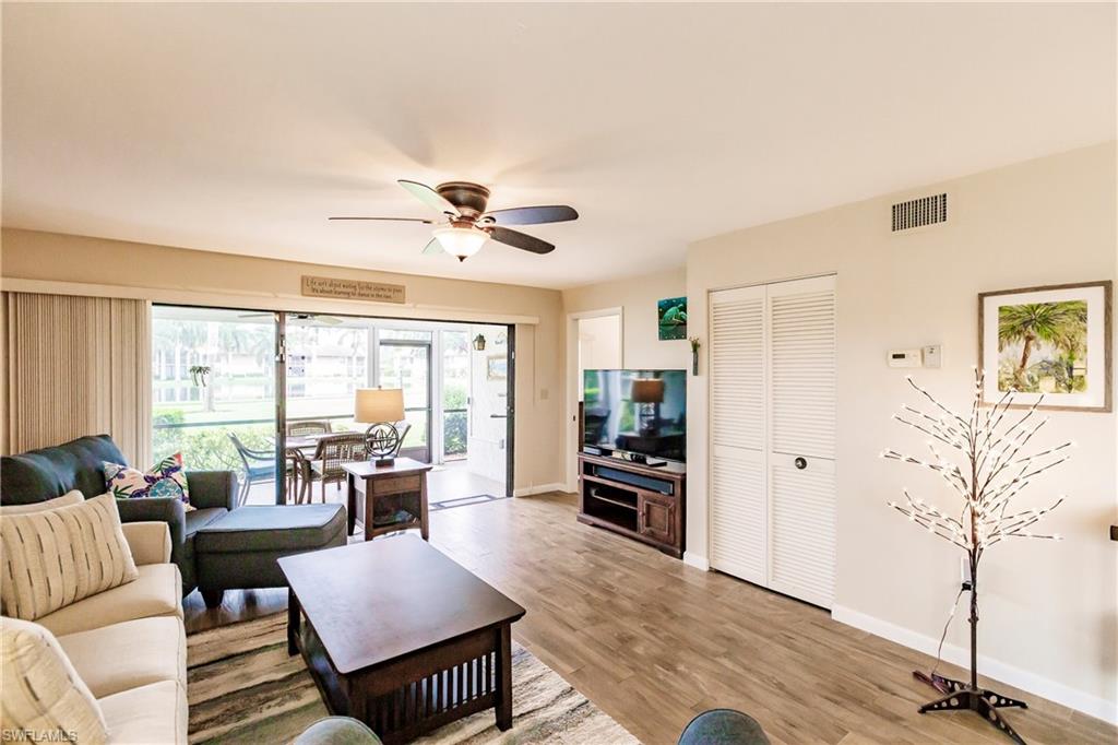 195 Cypress WAY E Unit: 1