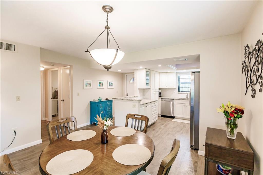 195 Cypress WAY E Unit: 1