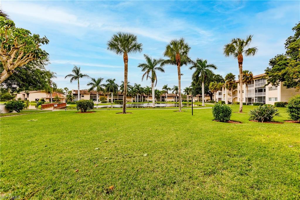 195 Cypress WAY E Unit: 1