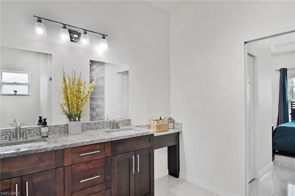 3405 41st ST SW