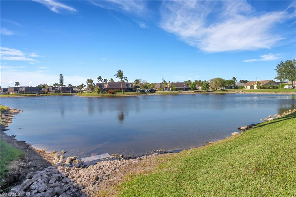 4240 Chantelle DR Unit: B101