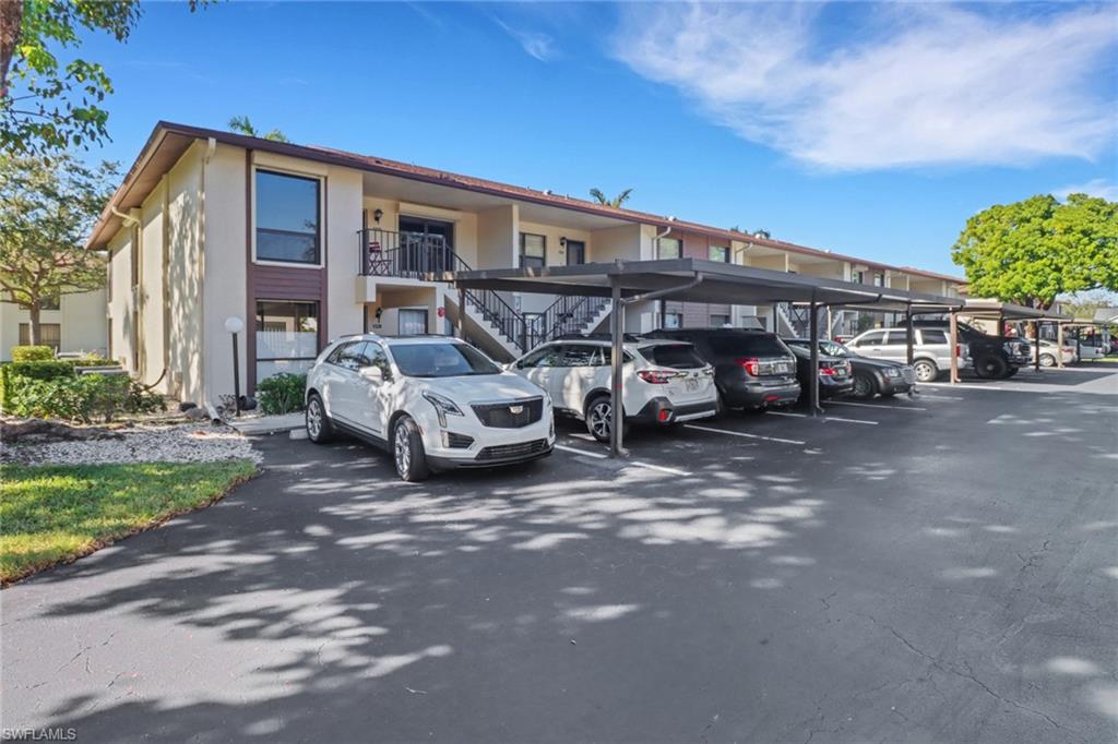 4240 Chantelle DR Unit: B101