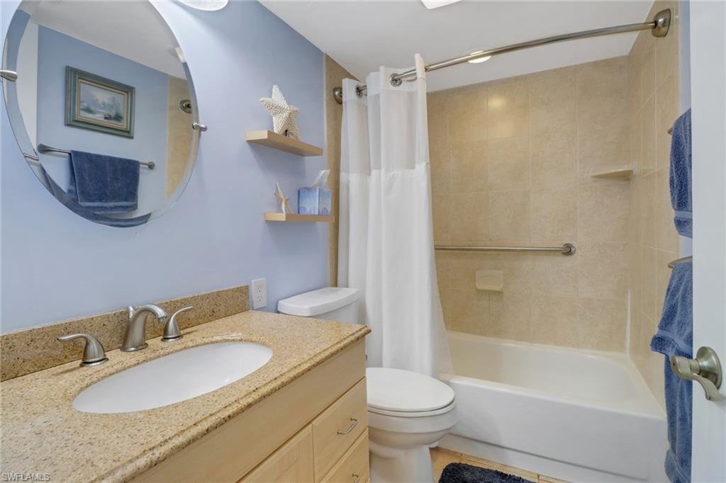 4240 Chantelle DR Unit: B101