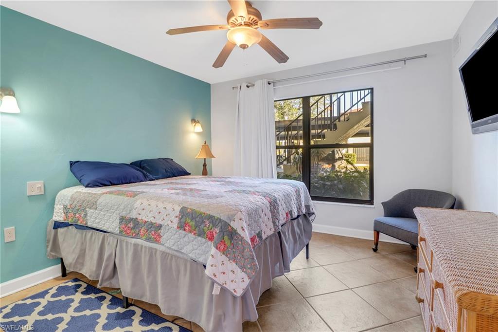 4240 Chantelle DR Unit: B101