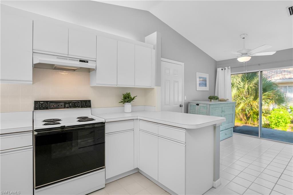 331 Emerald Bay CIR Unit: V1