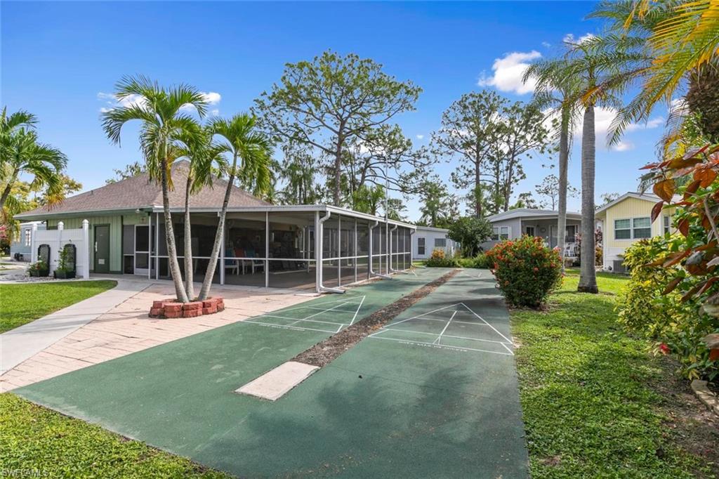 10947 Brown Pelican CIR