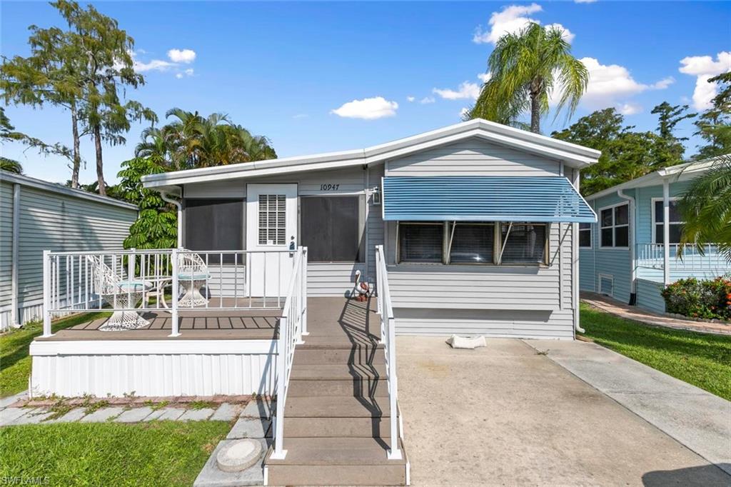 10947 Brown Pelican CIR