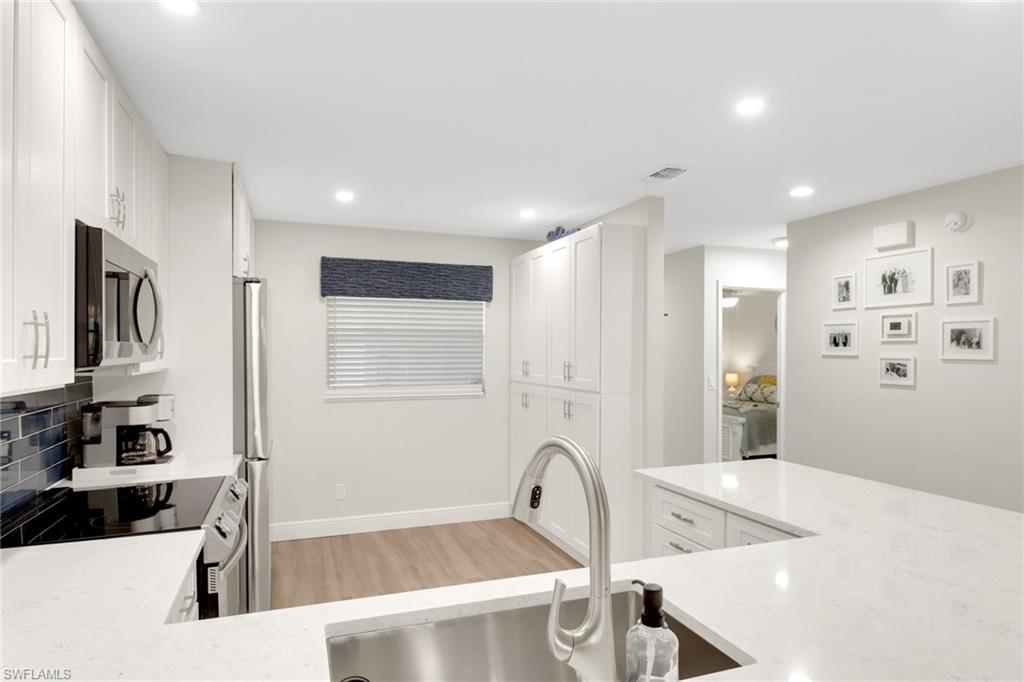 725 Landover CT Unit: 201