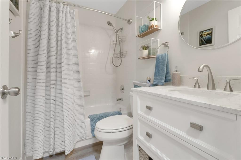 725 Landover CT Unit: 201