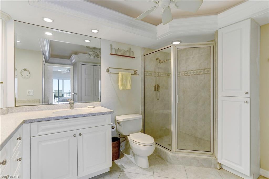 26000 Hickory BLVD Unit: 607