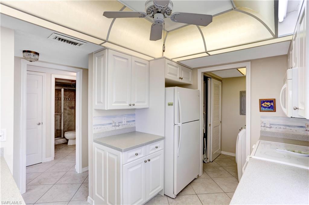26000 Hickory BLVD Unit: 607