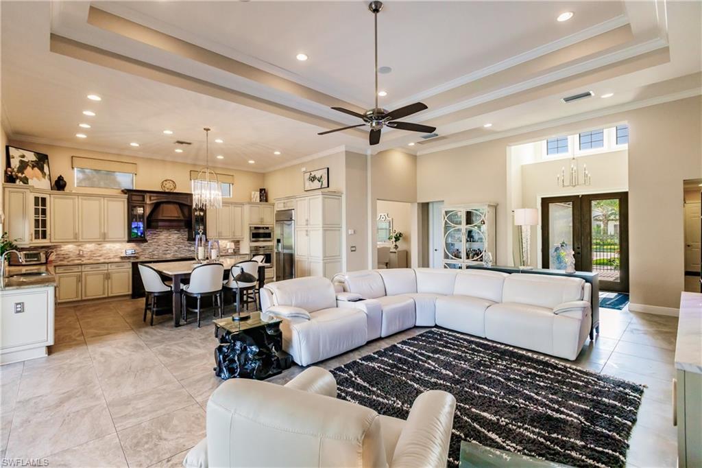 12455 Lockford LN