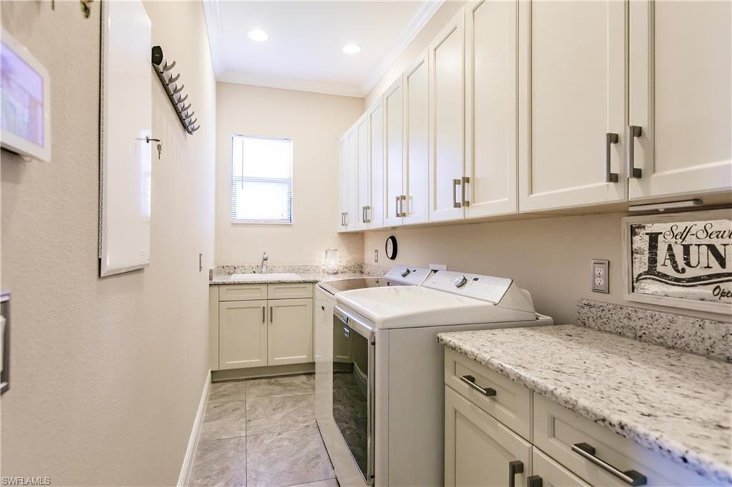 12455 Lockford LN