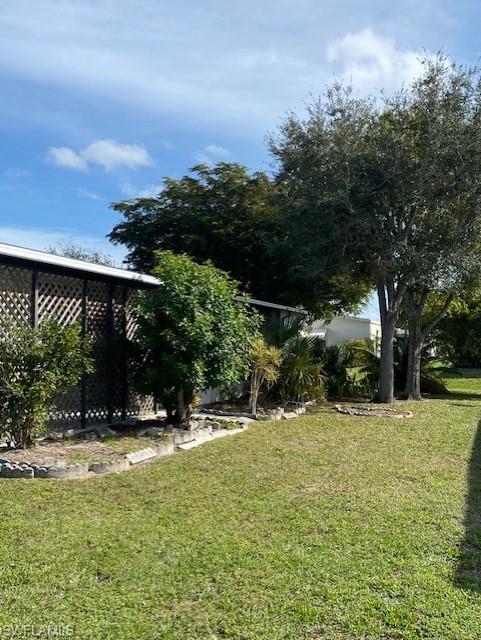 12 Lake Diane DR