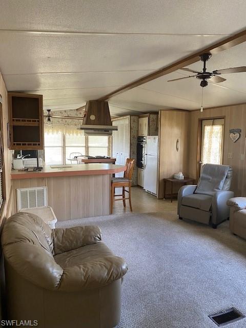 12 Lake Diane DR