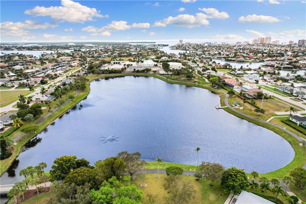 62 Marco Villas DR Unit: R-2
