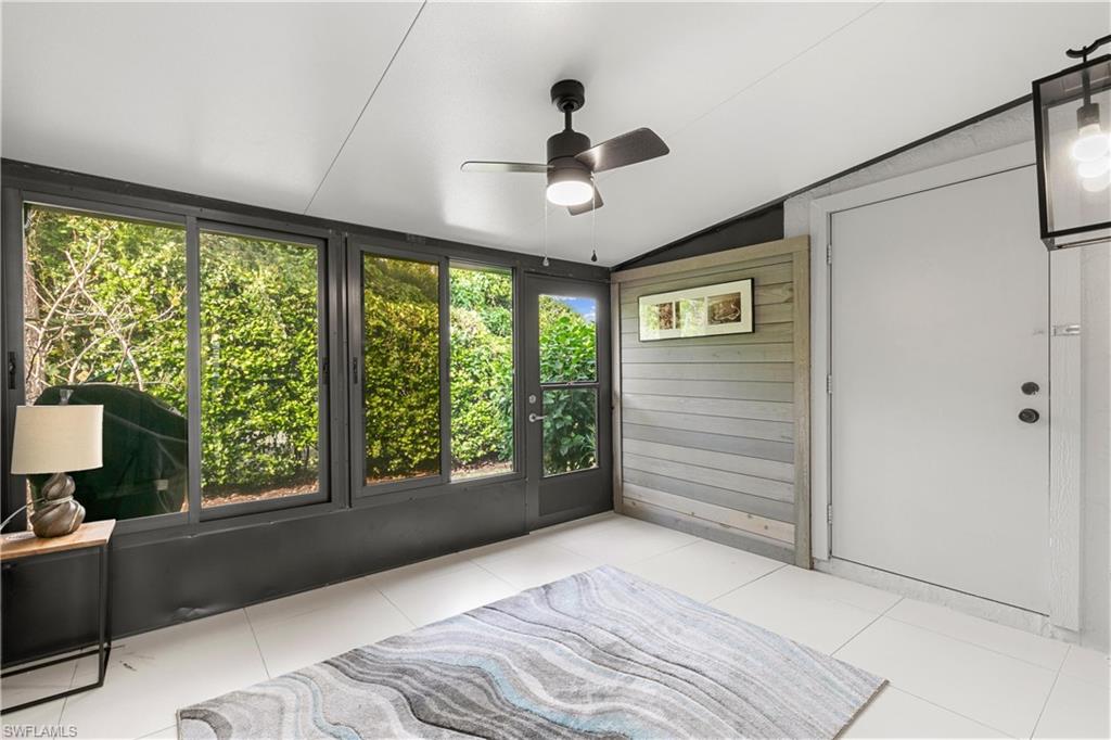 62 Marco Villas DR Unit: R-2