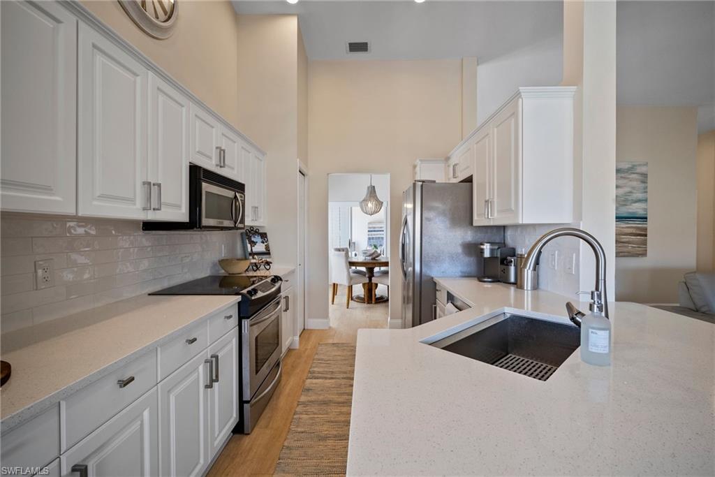 5265 Birmingham DR Unit: 202