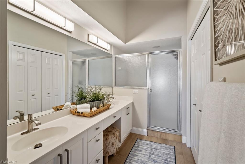 5265 Birmingham DR Unit: 202