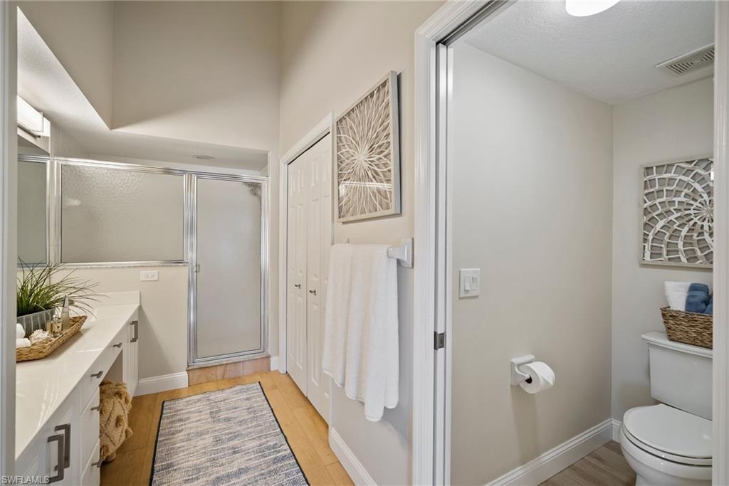 5265 Birmingham DR Unit: 202