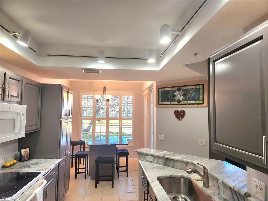 1400 Tiffany LN Unit: 2403