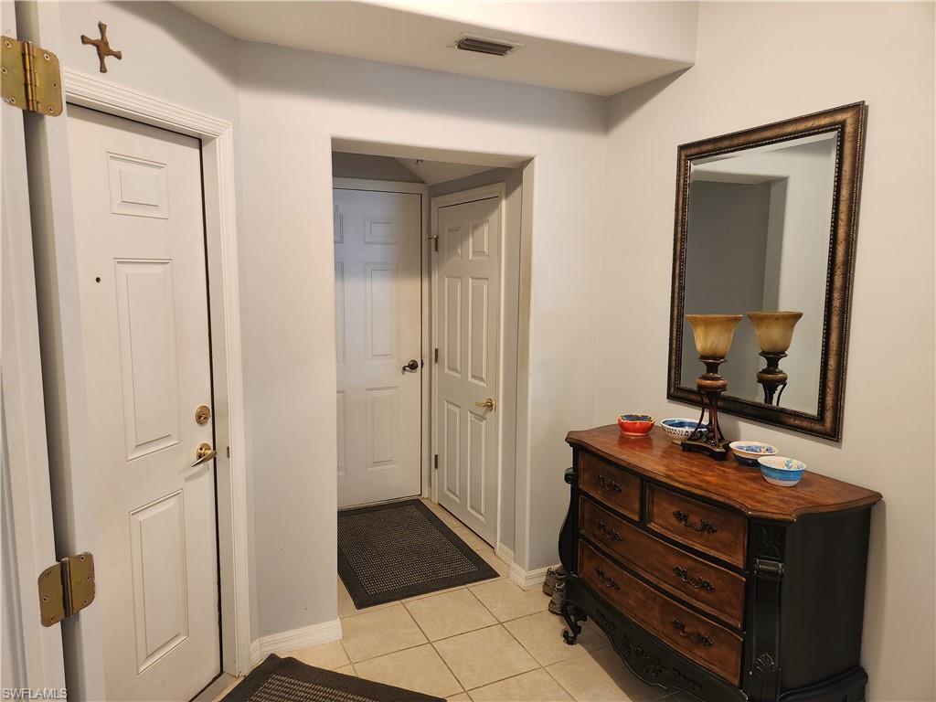 1400 Tiffany LN Unit: 2403