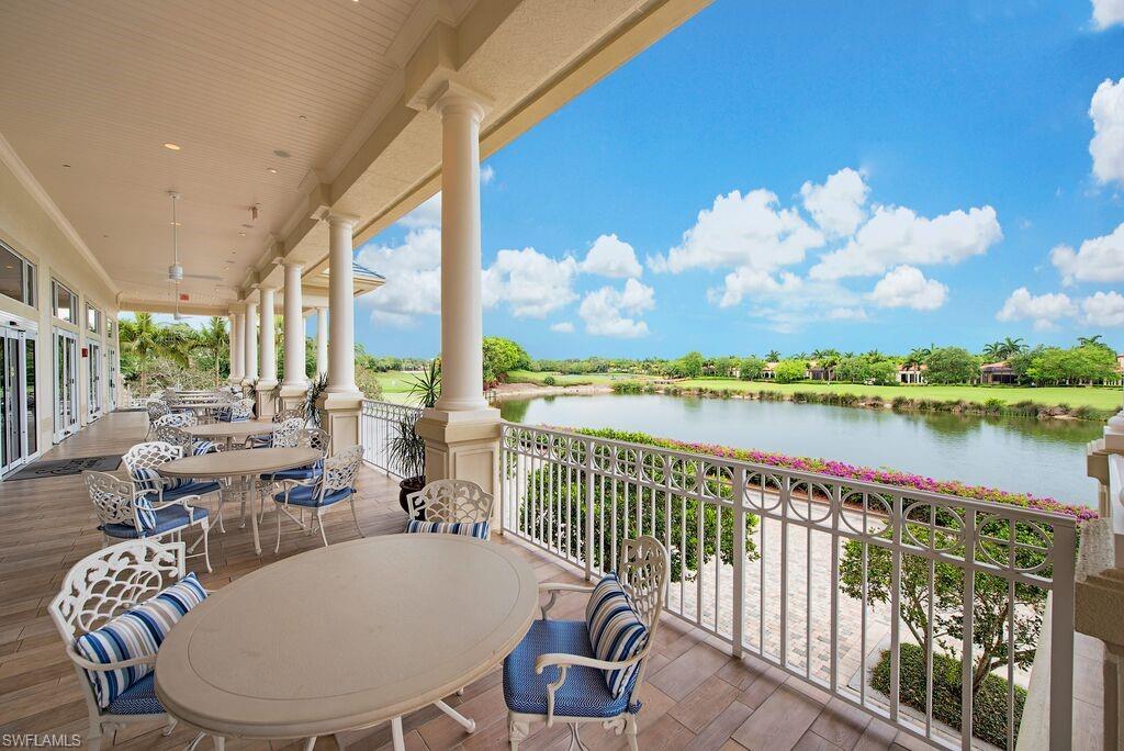 2290 Silver Palm PL