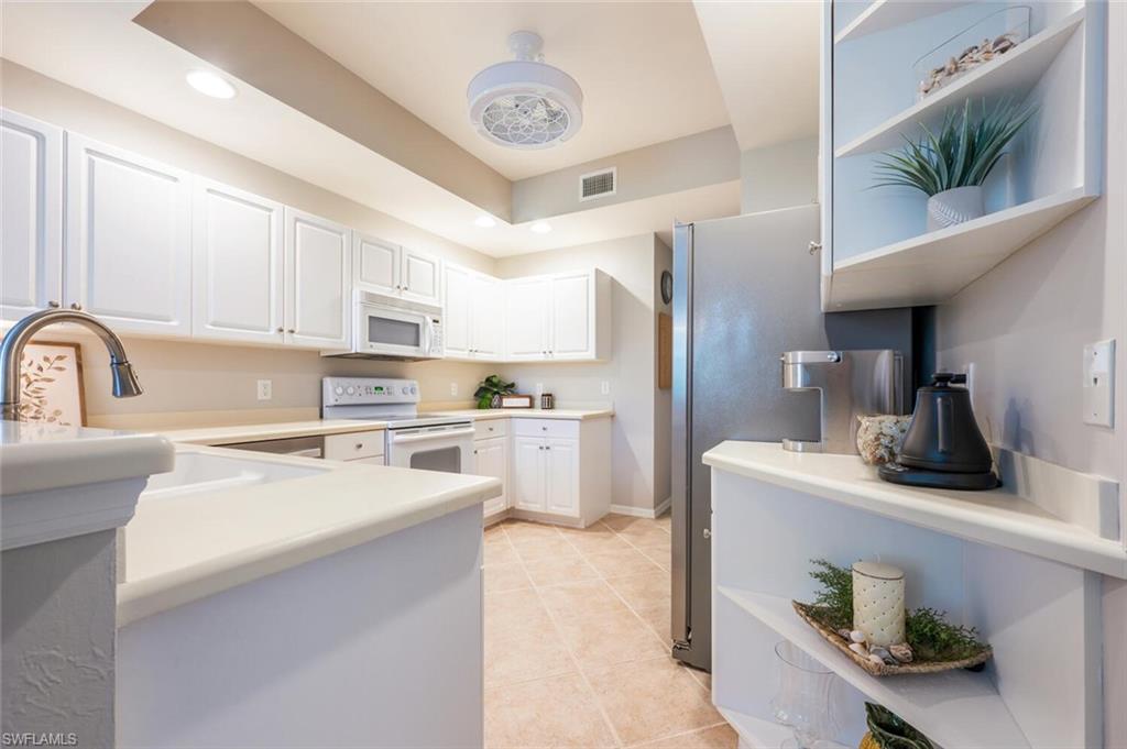 3455 Laurel Greens LN S Unit: 102