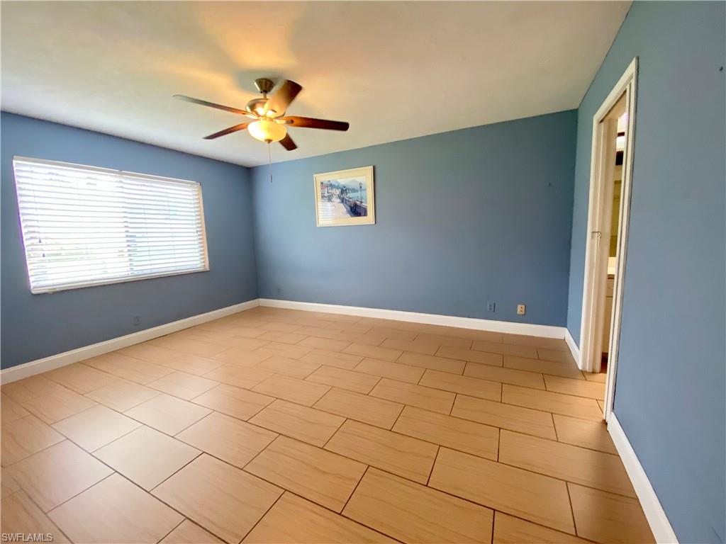 4210 Looking Glass LN Unit: 4211