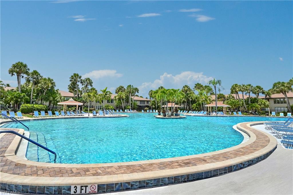 4210 Looking Glass LN Unit: 4211
