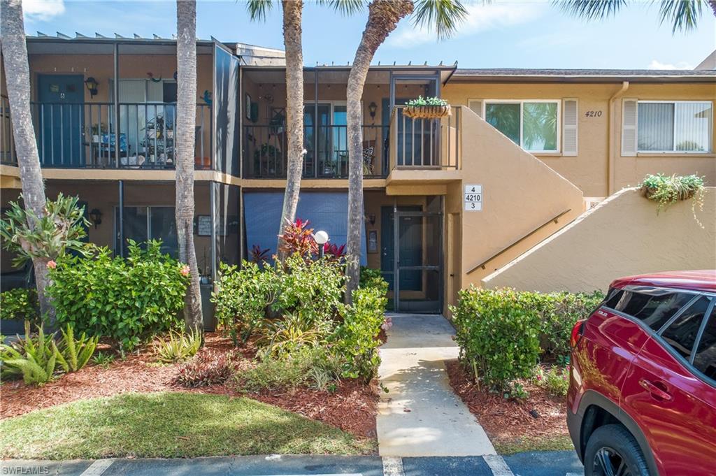 4210 Looking Glass LN Unit: 4211