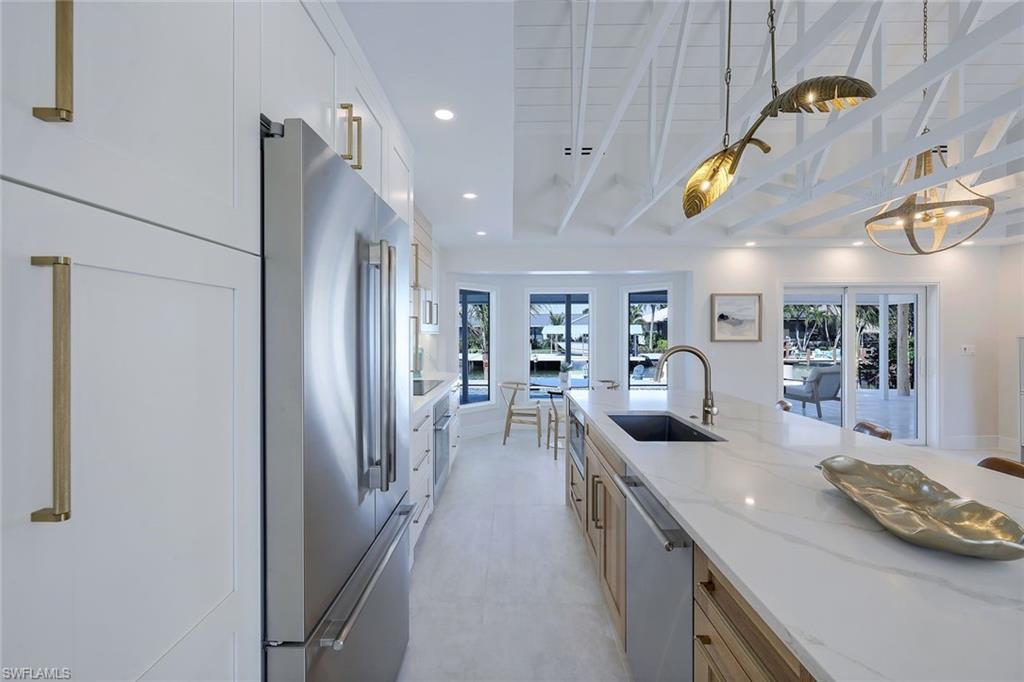838 Magnolia CT