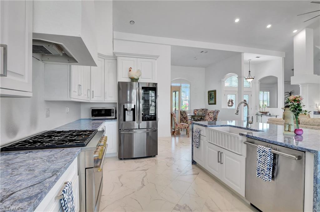 18066 Royal Tree PKWY