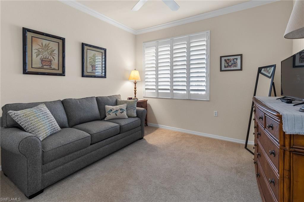 4884 Hampshire CT # 202 Unit: 7-202