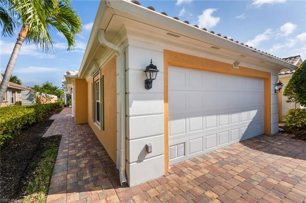 7607 Novara CT