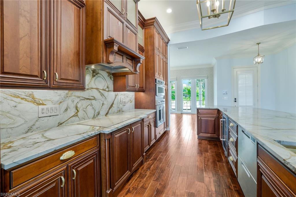 2885 Hatteras WAY