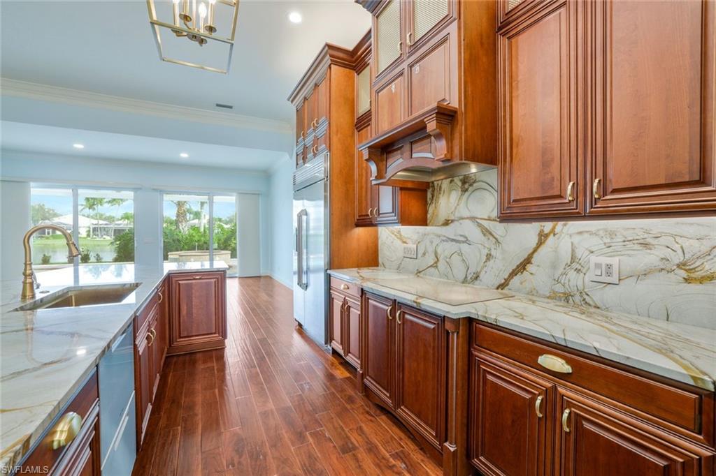 2885 Hatteras WAY