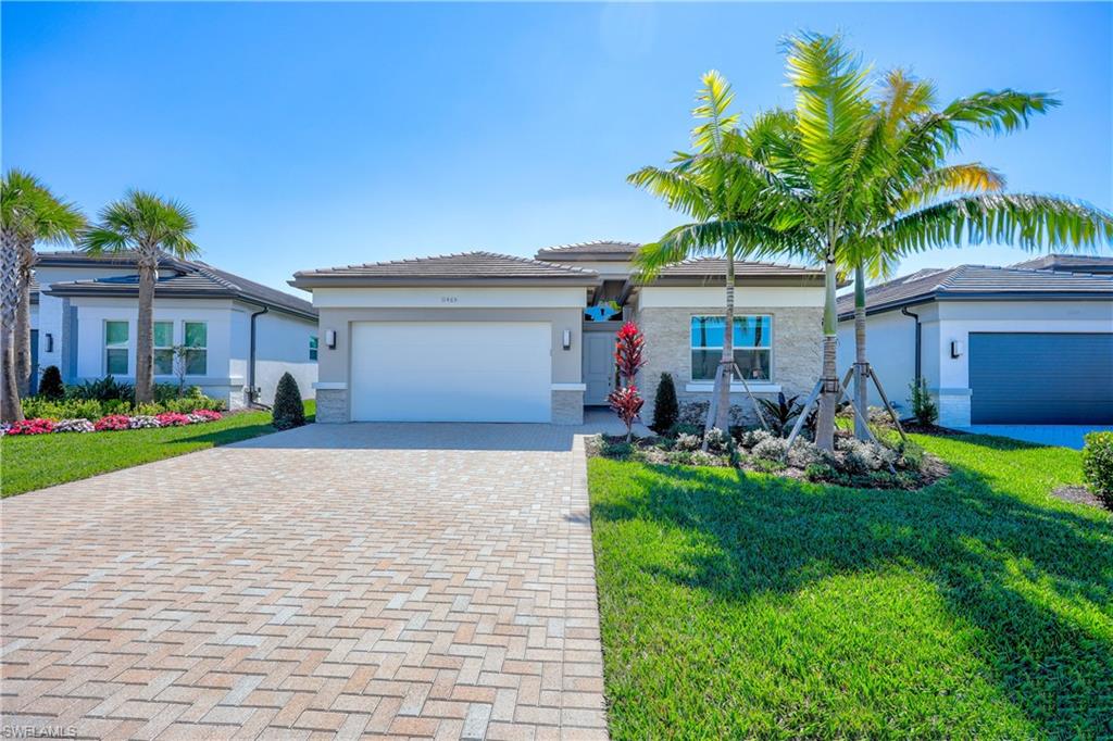11465 Jacaranda DR