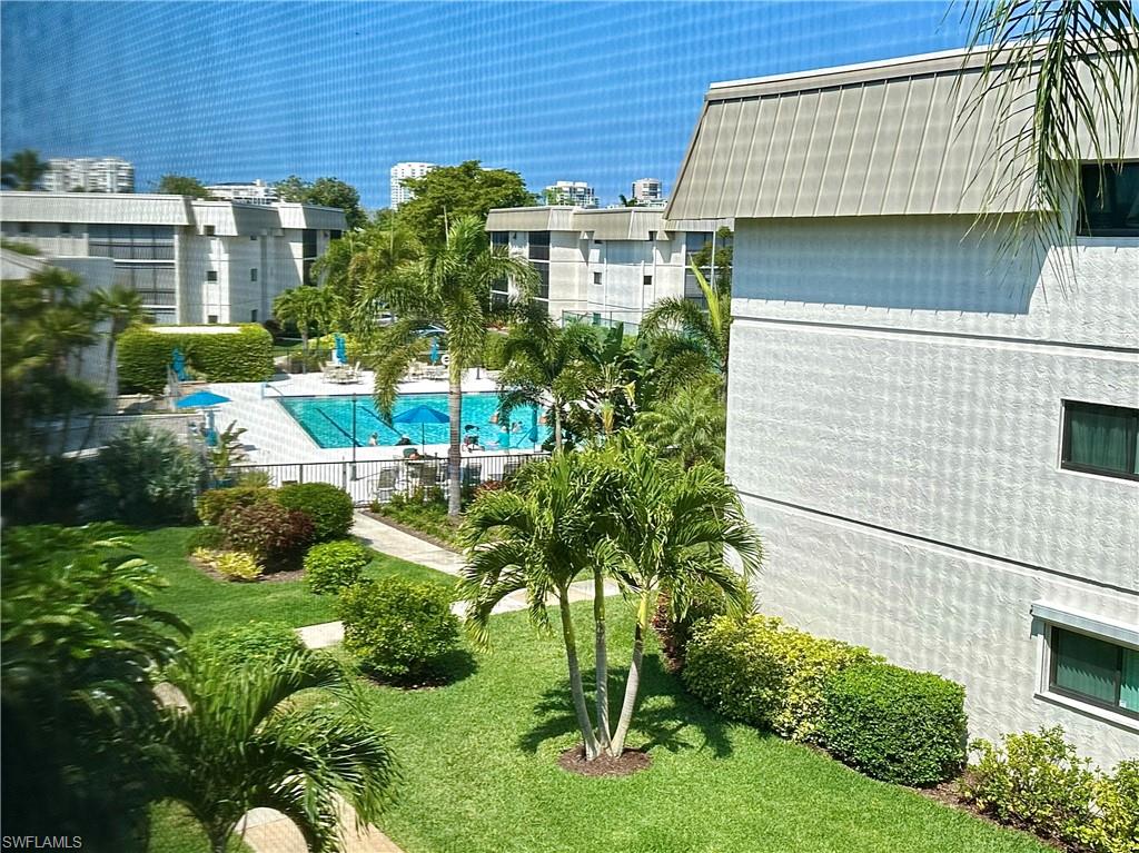 788 Park Shore DR # B31