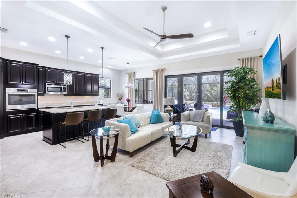 9219 Isla Bella CIR