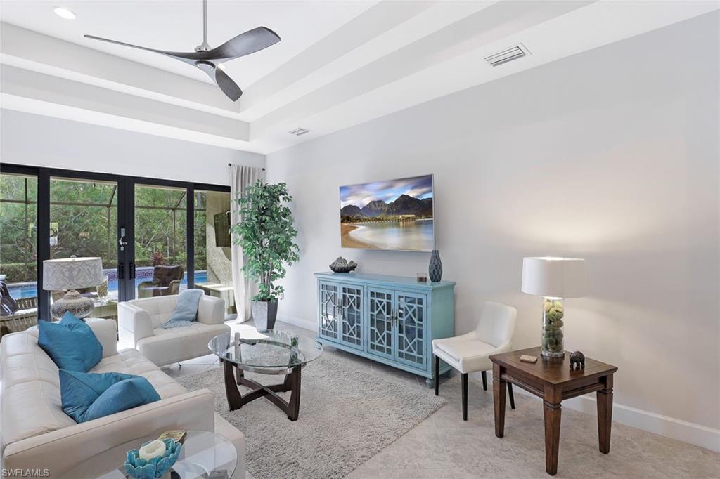 9219 Isla Bella CIR
