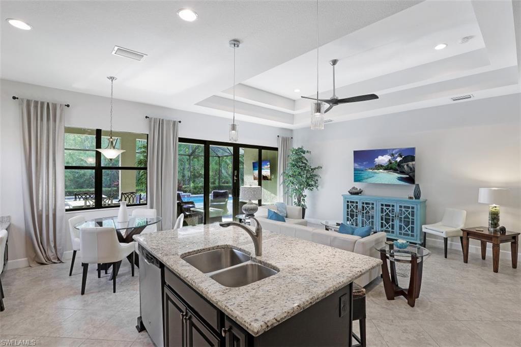 9219 Isla Bella CIR