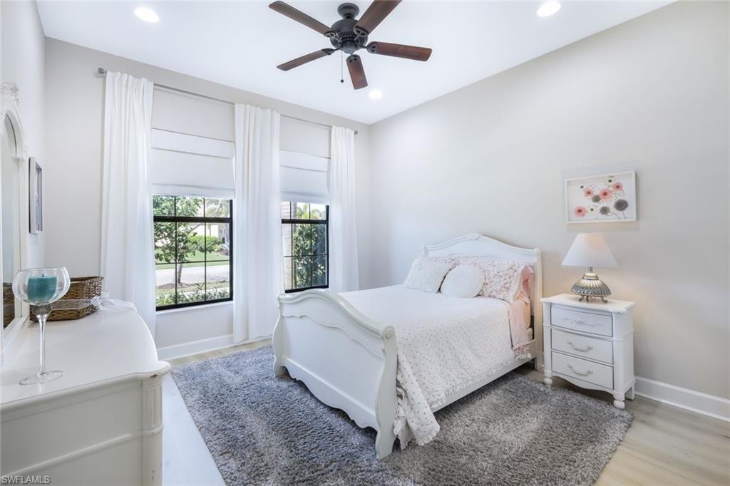 9219 Isla Bella CIR